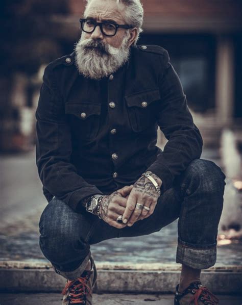 Aging Gracefully In 2020 Older Mens Fashion Hipster Mens Fashion