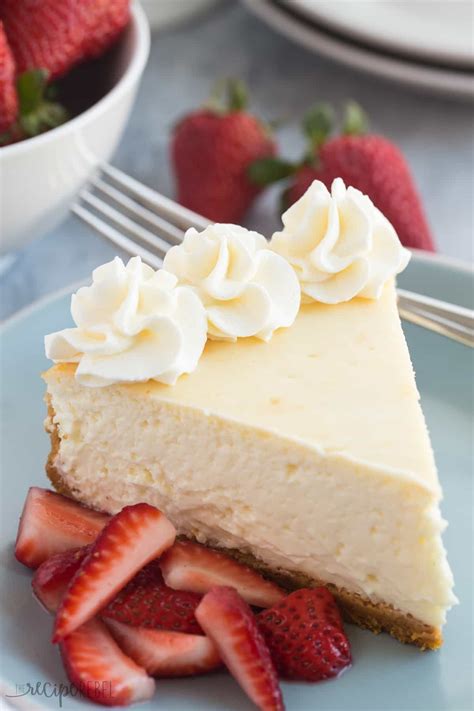 Learn how to make sour cream cheesecake. The Best Baked Vanilla Cheesecake Recipe + VIDEO