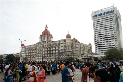 Colaba Causeway Mumbai How To Reach Best Time And Tips