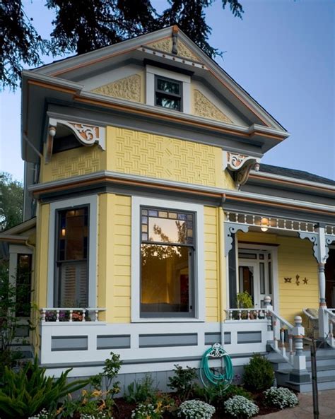 12 Charming Yellow Houses Town And Country Living