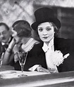 Marlene Dietrich in Weimar Republic Berlin, 1929 : OldSchoolCool