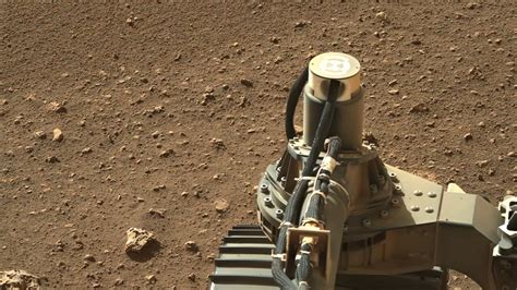 Nasas Perseverance Mars Rover Sends Back Stunning First Images
