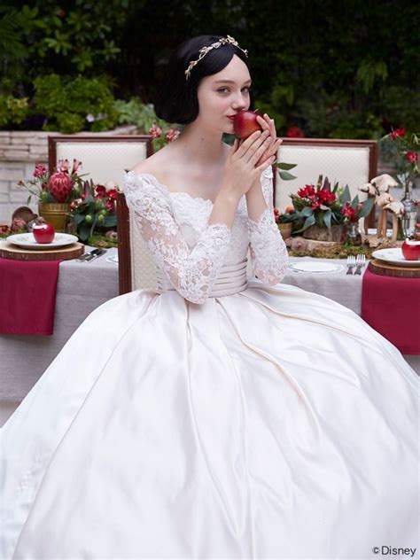 10 Ways You Know Youre A Disney Bride Fairy Tale Wedding Dress Ball