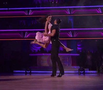 Dancing With The Stars Season Fall Kelly Monaco And Valentin