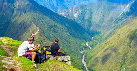 Cuzco 4 Días De Ruta En Grupo Por El Camino Inca Hasta El Machu Picchu