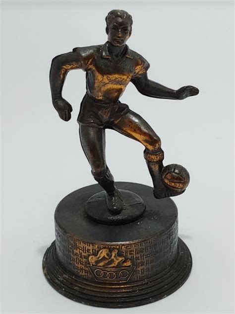 The association football tournament at the 2020 summer olympics is held from 21 july to 7 august 2021 in japan. VINTAGE SPORTS DIECAST OLYMPIC SOCCER PLAYER PENCIL ...