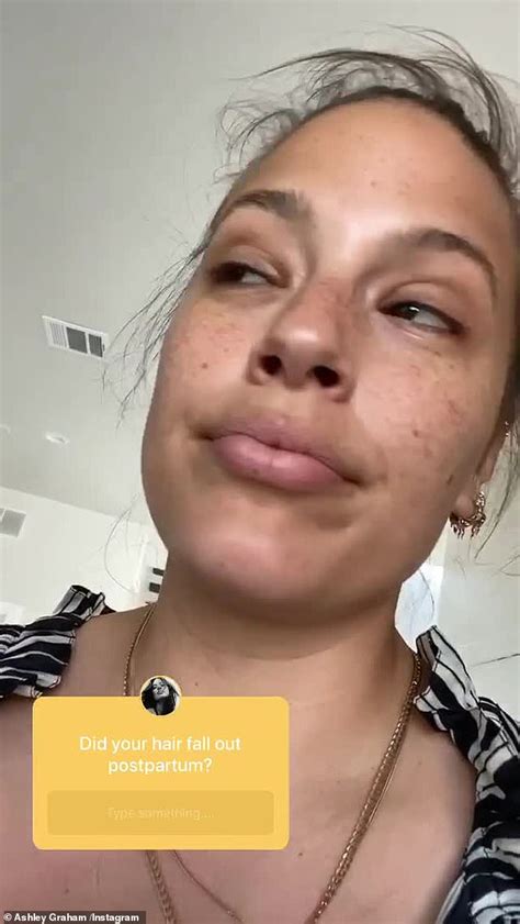 Ashley Graham Shows Off Her Freckles While Makeup Free Daily Mail Online
