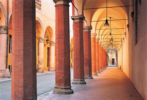 Bologna's Porticoes Nominated For UNESCO Honor (March 2020) - Dream of ...