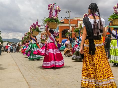 La Cultura Y Costumbres De México Jornadas Nacionales Y Festivales De