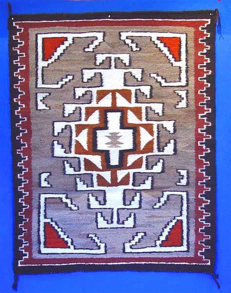 01 Navajo Textiles Navajo Rug Lightning Motif White Black