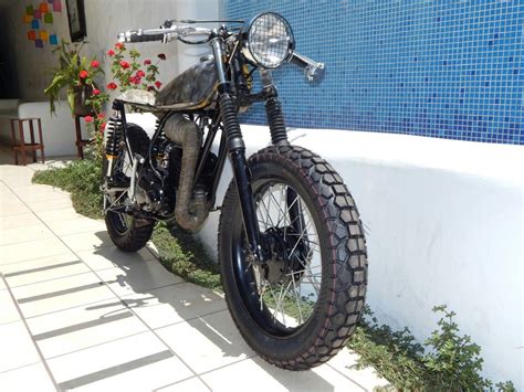 Yamaha xt500 scrambler by 6/5/4 motors. Yamaha DT 100 #caferacerguatemala #caferacer #scrambler ...