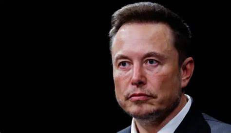 Elon Musk Gets Booed By Valorant Crowd That Are Screaming Bring Back