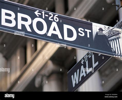 Broad Street Wall Street Financial District Lower Manhattan New