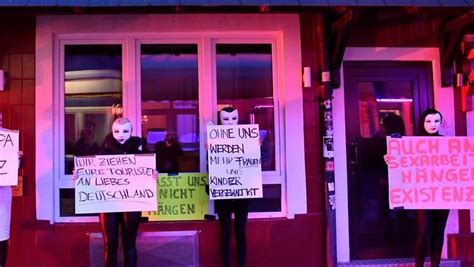 Hamburg Sex Workers Demand Brothels Reopen Western Advocate Bathurst Nsw