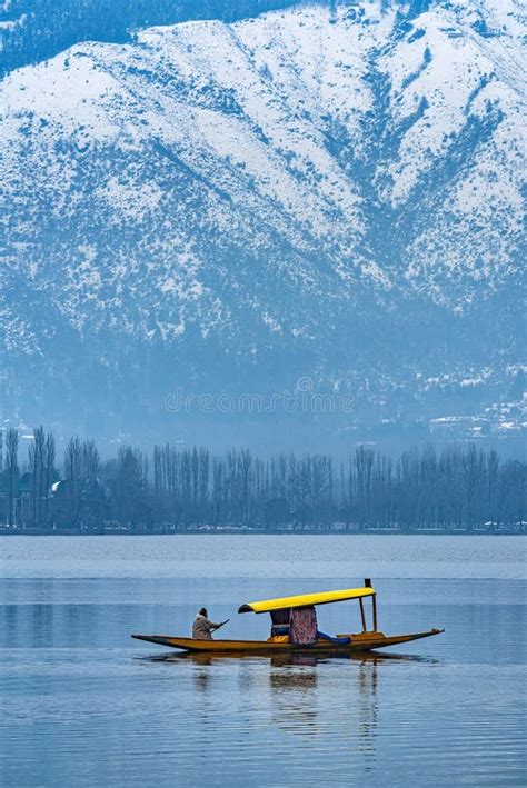 A Beautiful View Of Dal Lake In Winter Srinagar Kashmir India
