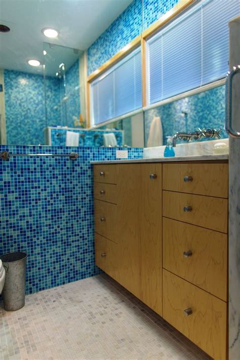 The cost of cabinet refinishing will vary based on factors such as the number of linear feet of cabinetry you have, the amount of nicks and scratches that need repair, the level of detail on your cabinets, and more. North Dallas Bathroom Remodel | Bathrooms remodel, Home ...