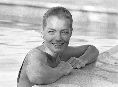 Making her film debut at the age of 15, her breakthrough. Recordando clásicos: Romy Schneider, la actriz trágica ...