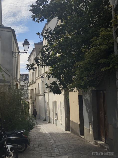 Rue Saint Rustique Montmartre Addict