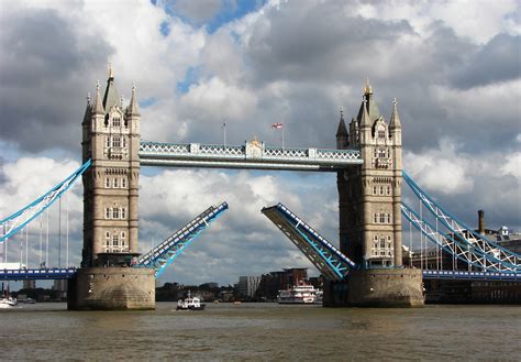 Travel Trip Journey Tower Bridge London United Kingdom