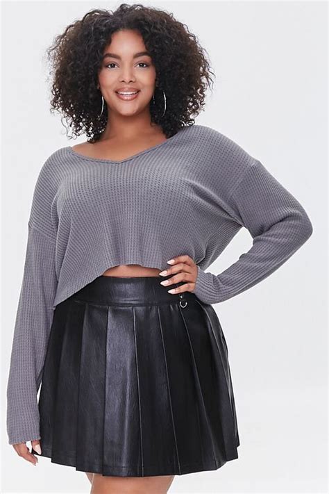 Forever 21 Plus Size Faux Leather Pleated Skirt