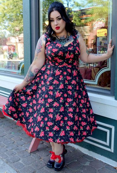 Doris Black And Bloom Red Rose Dress Only S And 1x Left Cherry