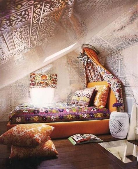 25 Pictures Of Colorful And Bohemian Bedroom Interior Design