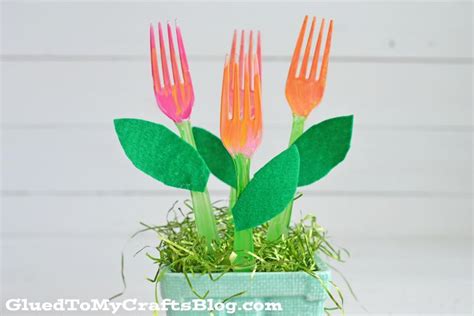 Upcycled Plastic Fork Spring Flowers Kid Craft Idea Fork Crafts