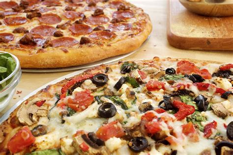 Food Writers Diary Why Dominos Pacific Veggie Pizza Sells So Well