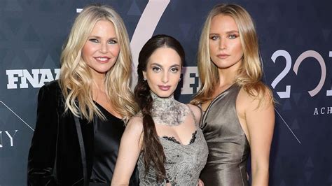 Christie Brinkleys Daughters Sailor And Alexa Ray Reveal What Would