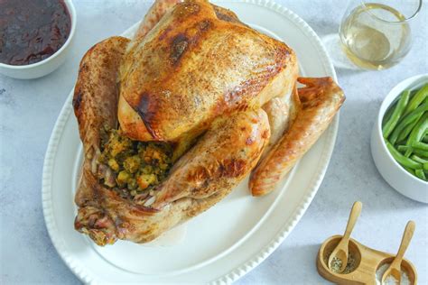 This cajun turkey marinade will make a delicious moist turkey for your smoker or the oven! Turkey Marinade Recipe With Beer / Crispy Beer Roast ...