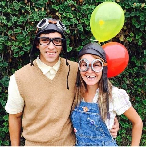 Funny Couples Halloween Costumes That Wont Make People Barf