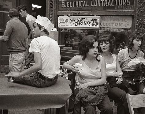 Amazing Black And White Photographs Of Life In Detroit In The 1970s