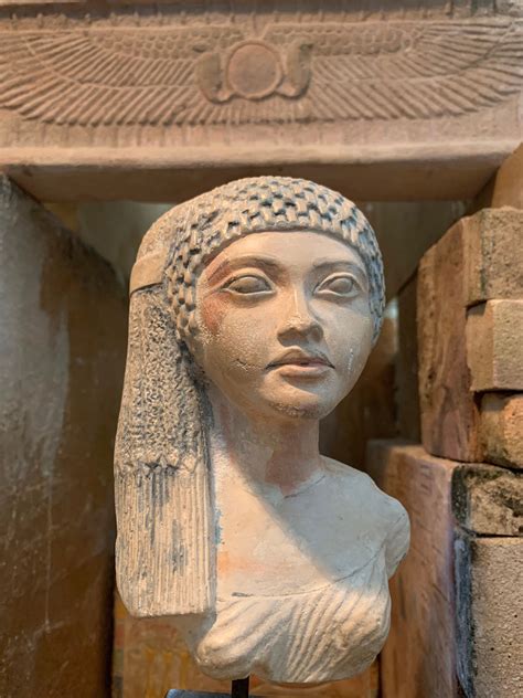 Ancient Egyptian Statue Amarna Princess Daughter Of Nefertiti