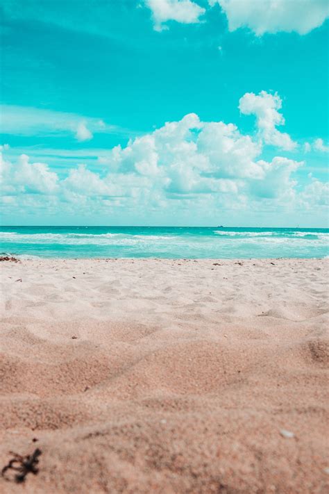 Beach Under Blue Sky And White Clouds During Daytime Photo Free Miami