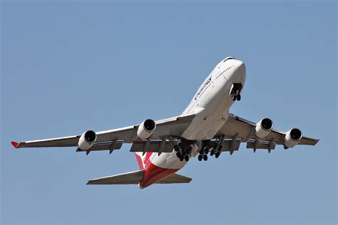 Perth Airport Spotter S Blog B747 438 ER VH OEJ QF581 582 Today