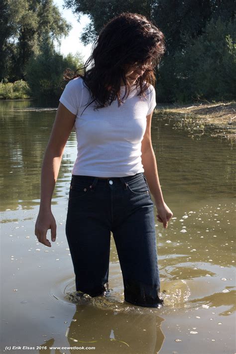 Real vs fake levi's 501 jeans. EE Wetlook Unedited 08.November 2016, Video & Bilderserie: Eva in einem See in Levi's Jeans und ...