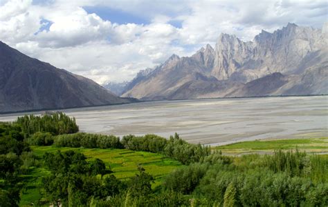 Beauty of Northern Areas - Pakistan Tour and Travel