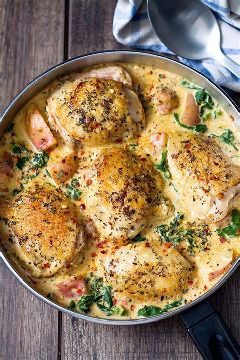 Chicken And Potatoes With Garlic Parmesan Spinach Cream Sauce — Eatwell101