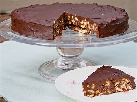 Traditional british jaffa cakes are easy to bake with this recipe. Royal Chocolate Biscuit Cake - A Well Seasoned Kitchen