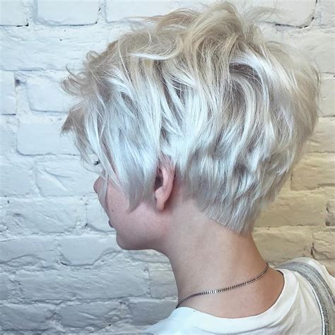 20 super cute short hairstyles for fine hair. 10 Latest Short Haircut for Fine Hair 2020 & Stylish Short ...