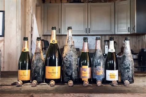 The 10 Most Expensive Bottles Of Champagne To Date Pictolic