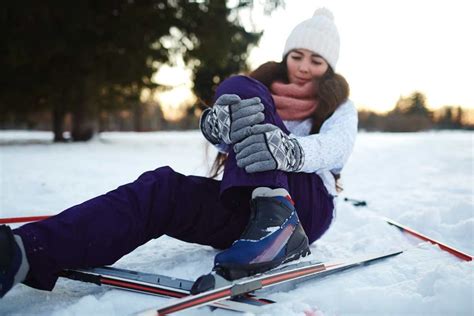 Common Ski Injuries To The Knee Total Orthopedics