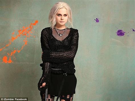 As Sexy Rose Mciver Becomes The First Hot Brain Eating Zombie In Her