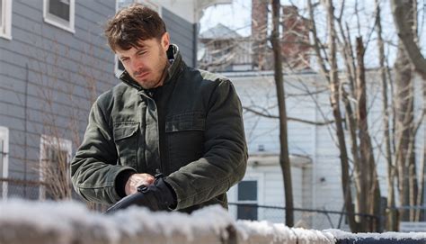 In manchester by the sea, men are soulful and women are shallow, a gender gap that wounds this otherwise compelling drama. Manchester by the Sea (2016) | MovieFreak.com