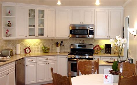 This will completely transform your kitchen's look at a. Cabinet Refacing Cost for New Fresh Home Kitchen - Amaza ...