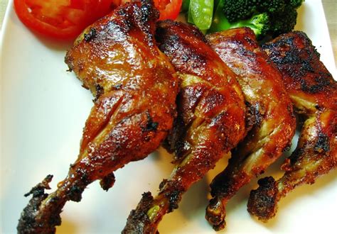 Masak ayam sampai kuah menyusut serta ayam masak. Resep dan Cara Membuat Ayam Bakar Khas Solo Nikmat | Aneka ...