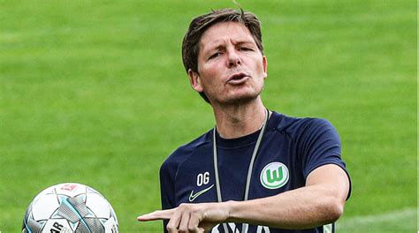 Oliver glasner ist trainer des vfl wolfsburg ©maxppp. VfL Wolfsburg: Glasner-Aus nur aufgeschoben - Trainer ...