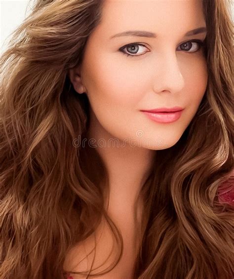 Beauty Portrait Beautiful Woman With Long Wavy Hairstyle And Natural Face Makeup Fashion And