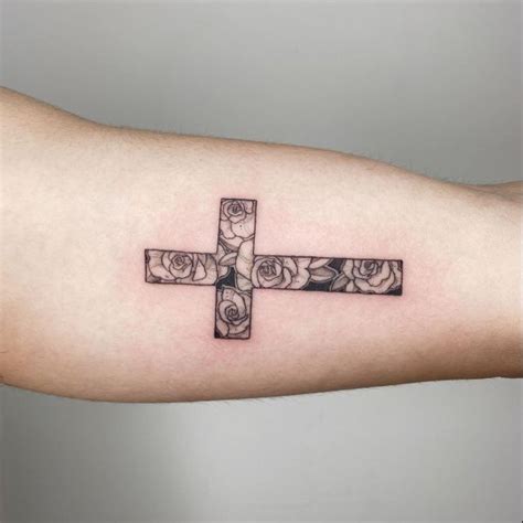 Cross Tattoos 40 Best Cross Tattoos Designs And Ideas