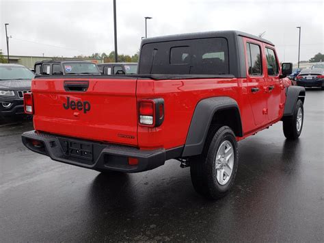 New 2020 Jeep Gladiator Sport S Crew Cab In Fort Mill 182288